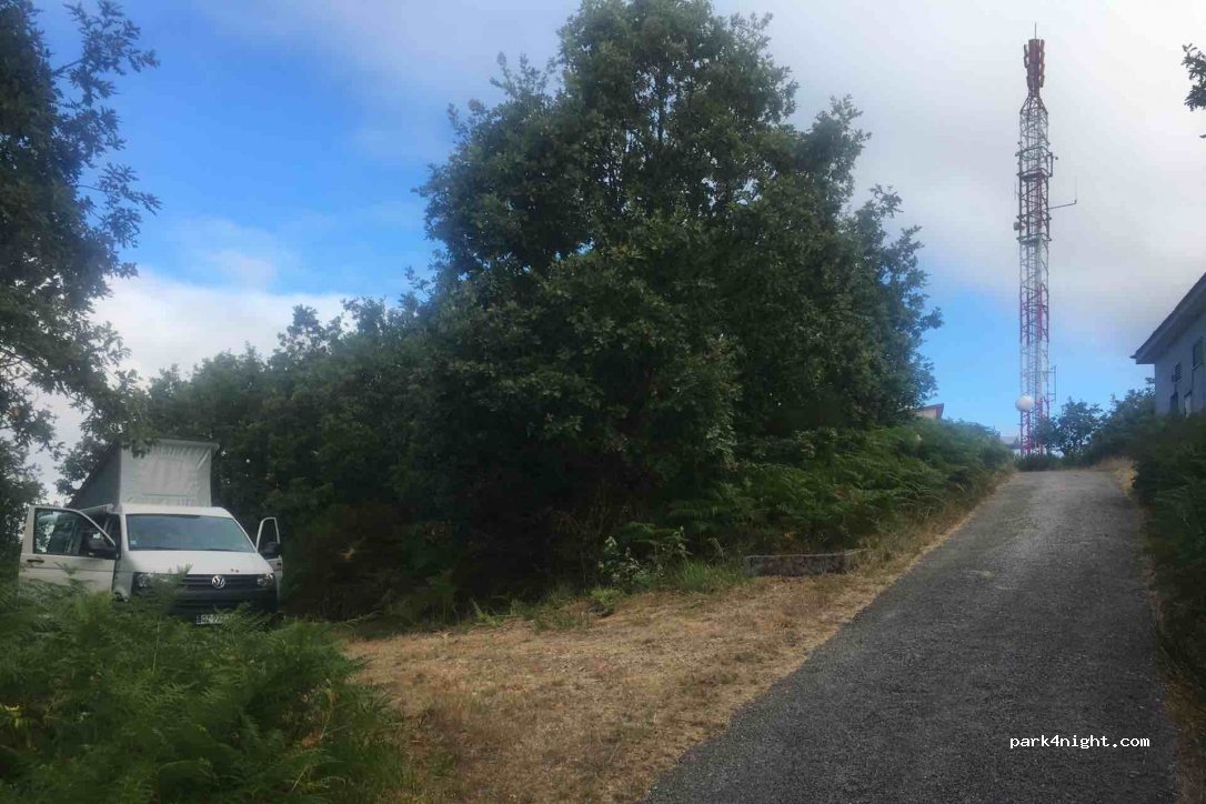 (32556) Viana do Bolo - Unnamed Road — foto