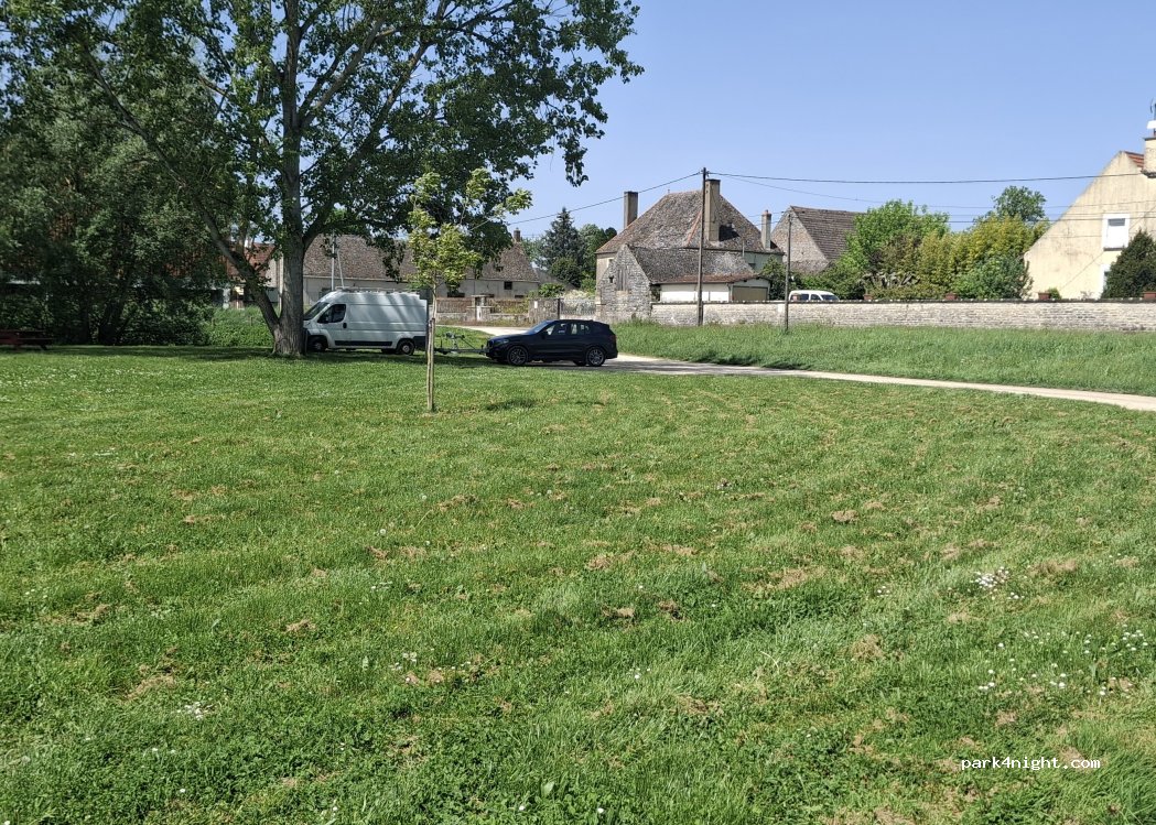 (71350) Allerey-sur-Saône - 23 Rue du Port — foto