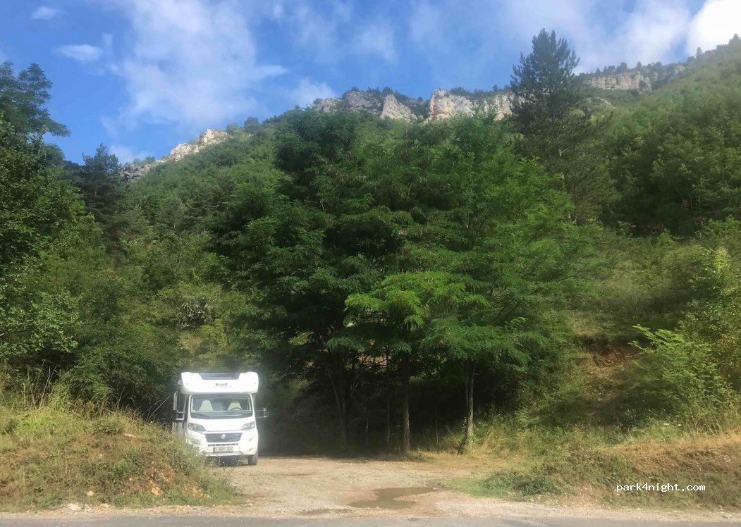 (04800) Gréoux-les-Bains - 7234 Rue des Eaux Chaudes — foto 3