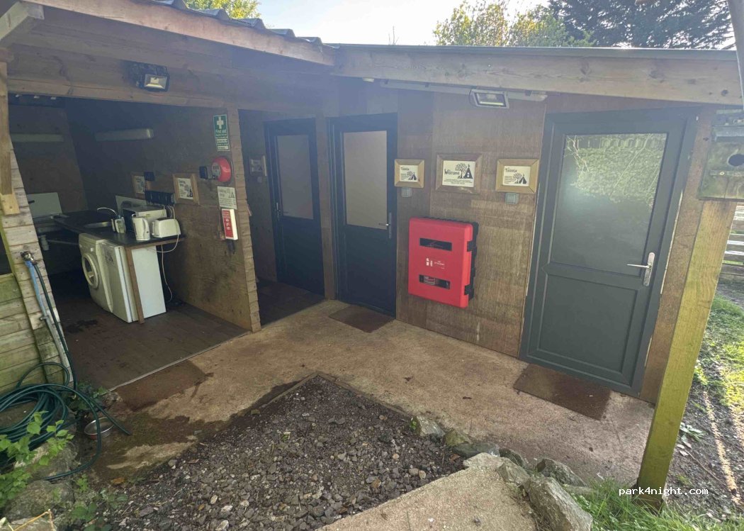 The Hen's Dens at Orchard Organic Farm — foto 5
