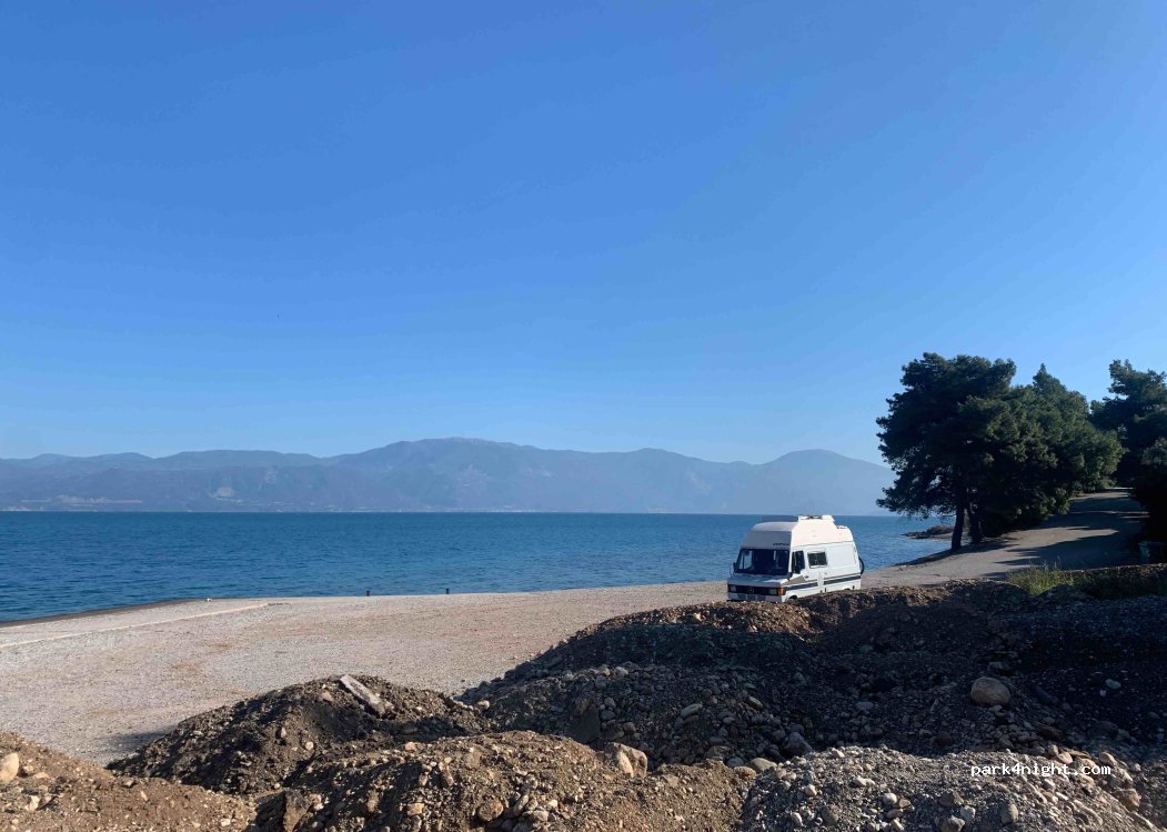 (250 09) Erineos - Palea Ethniki Odos Korinthou Patron — foto 4