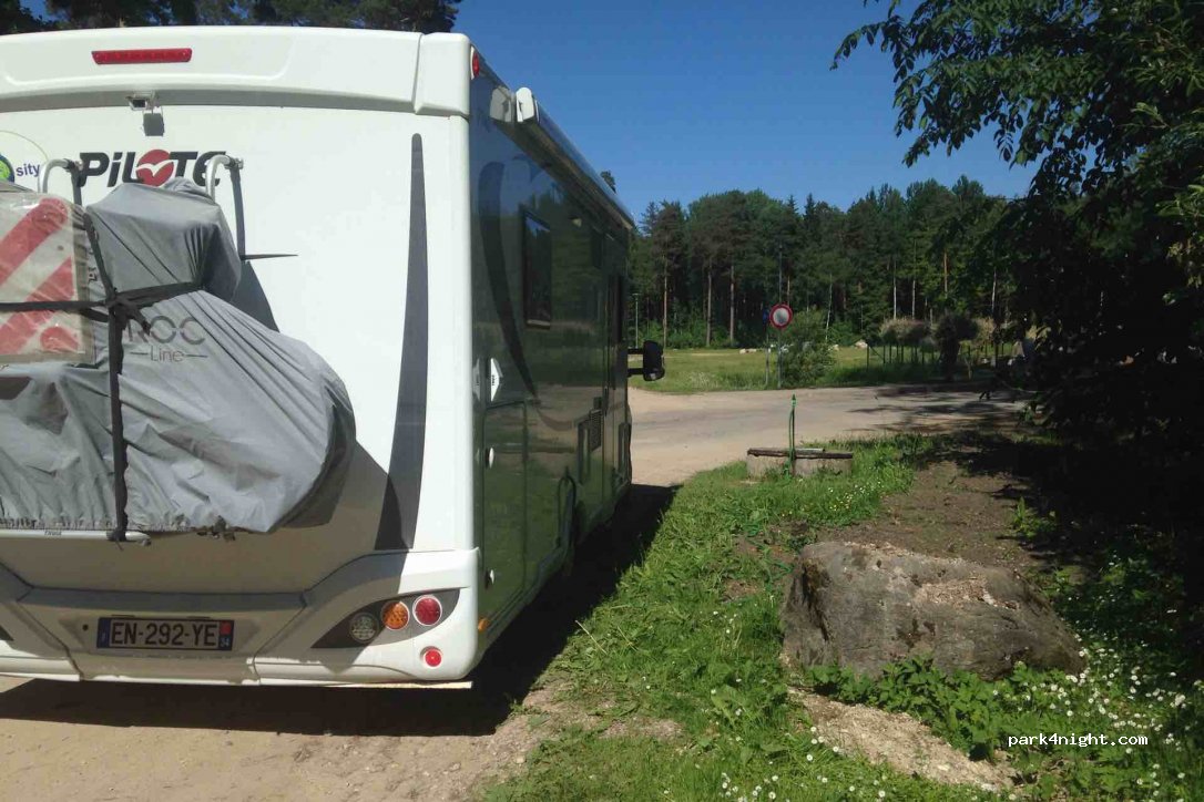 (LV-2150) Sigulda - 15 Miera iela — foto 3