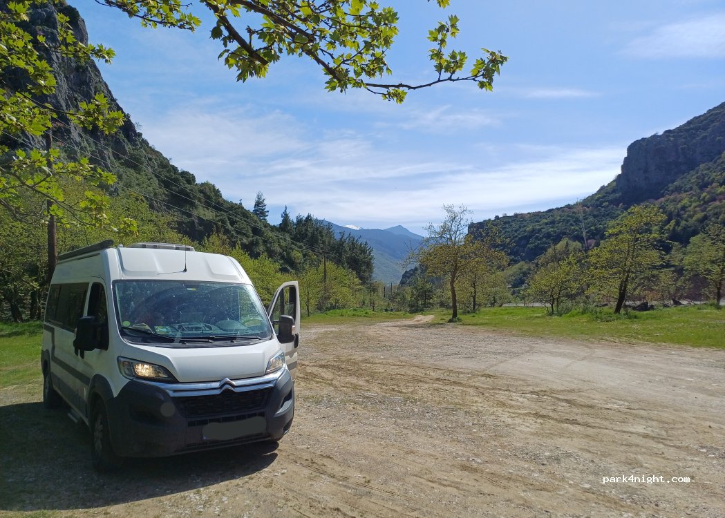 (430 60) Mouzaki - Unnamed road — foto