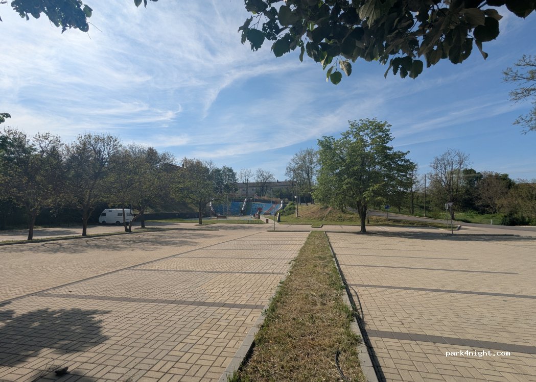 (3060) Pásztó - 14 Mágnes utca — foto