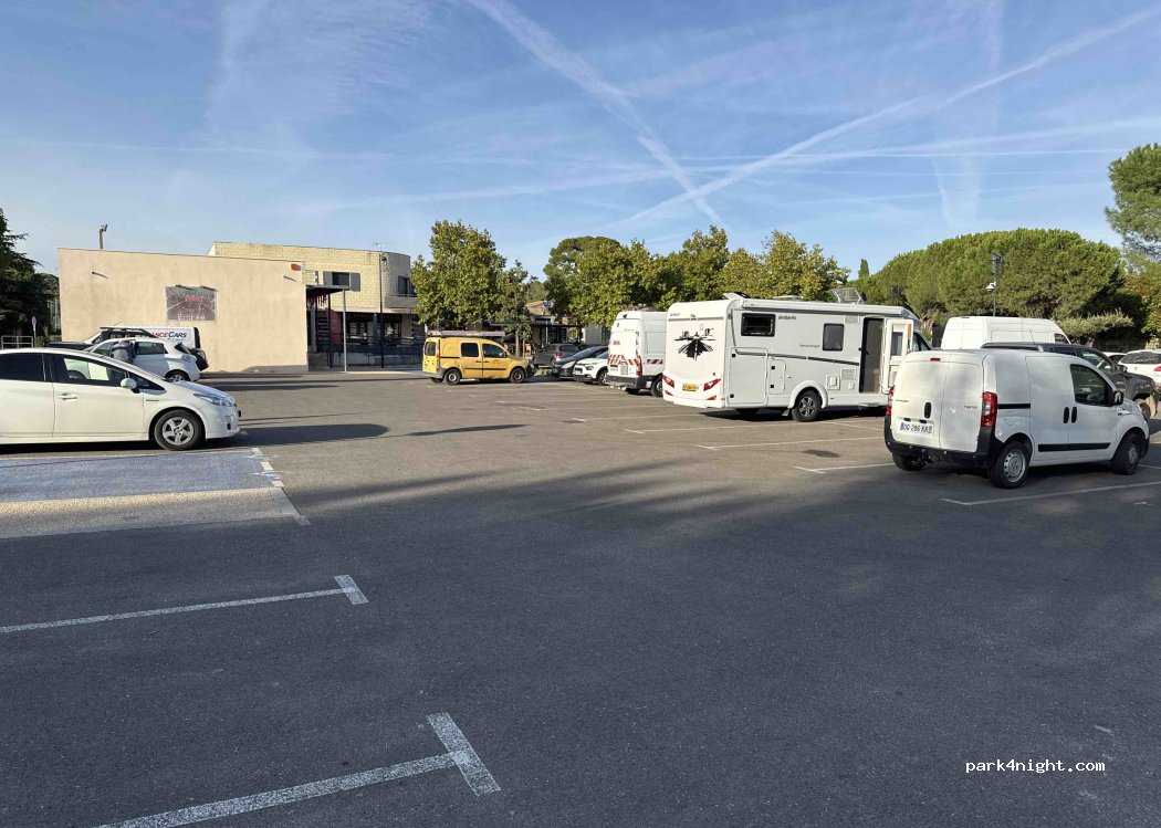 (30320) Saint-Gervasy - Place du Marché — foto 2
