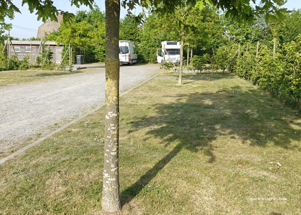 (8640) Vleteren - 11-19 Kasteelweg — foto