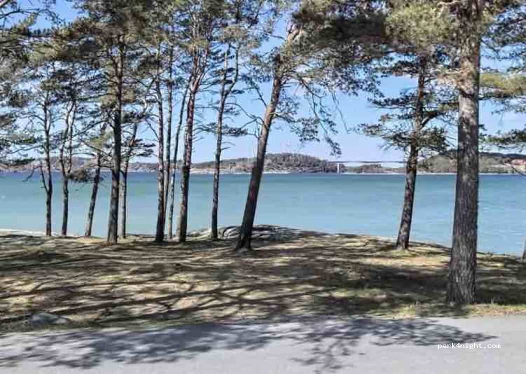 (444 55) Kåkenäs - Länsväg 160 — foto 2