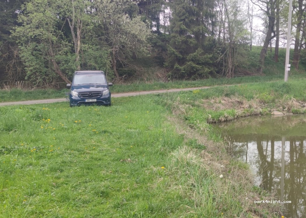 (589 01) Třešť - — foto