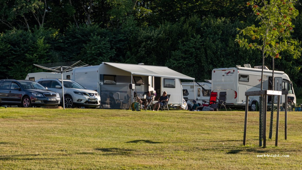Tykarpsgrottan Motorhome Parking — foto 5