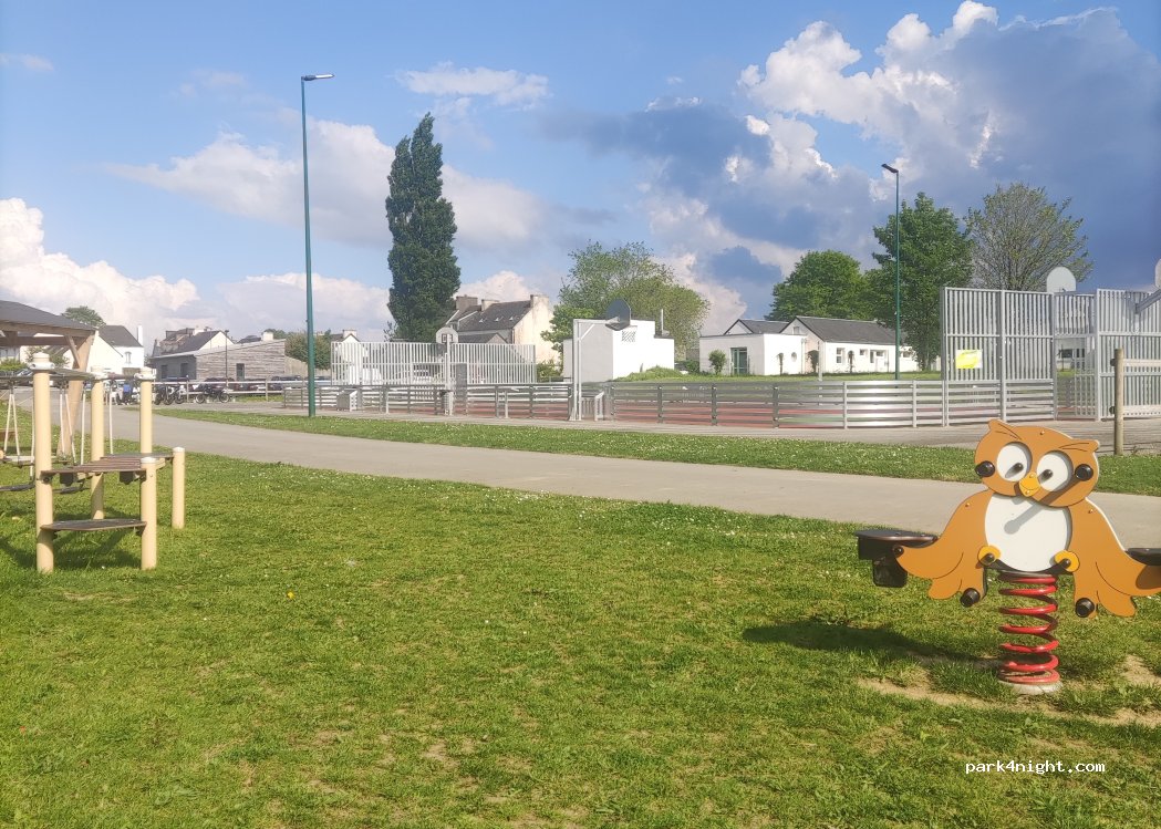 (29530) Plonévez-du-Faou - 6 Rue Neuve — foto