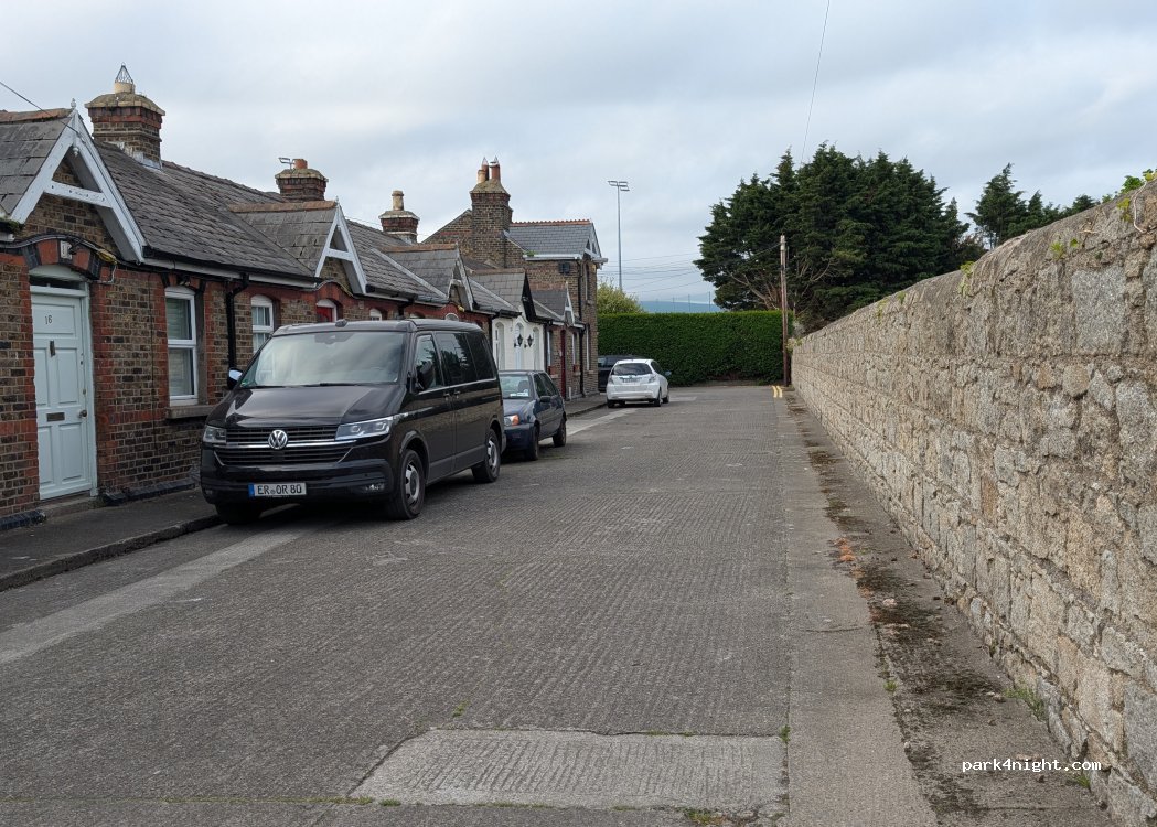 (D04 C652) Dublin - 16 Gilford Terrace — foto