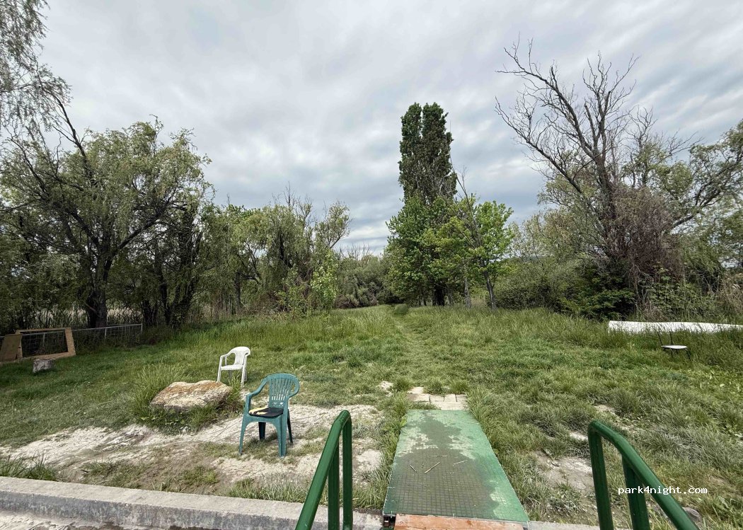 (8313) Balatongyörök - Unnamed road — foto 3