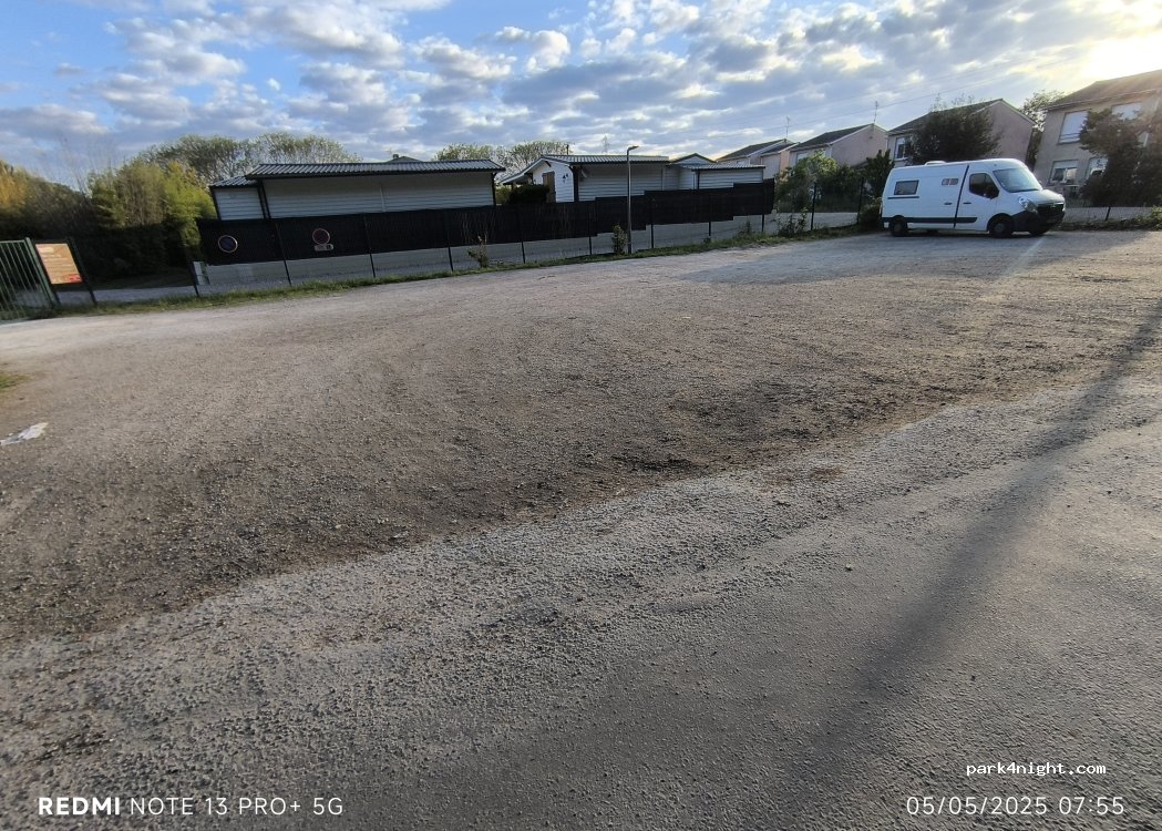 (33500) Libourne - 9 Allée des Castors — foto