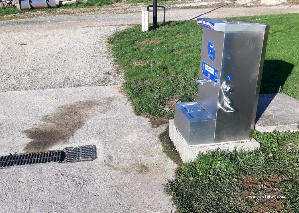 (71300) Mont-Saint-Vincent - À la Croix Neuve — foto 2