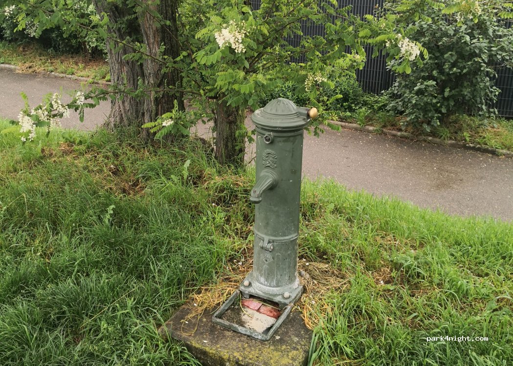 (01000) Bourg-en-Bresse - 12 Rue Marguerite d'Autriche — foto