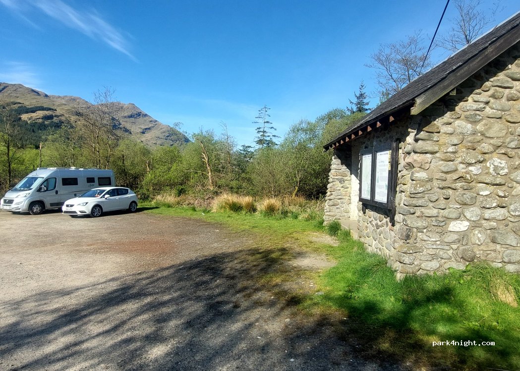 (FK19 8PH) Lochearnhead - Unnamed Road — foto