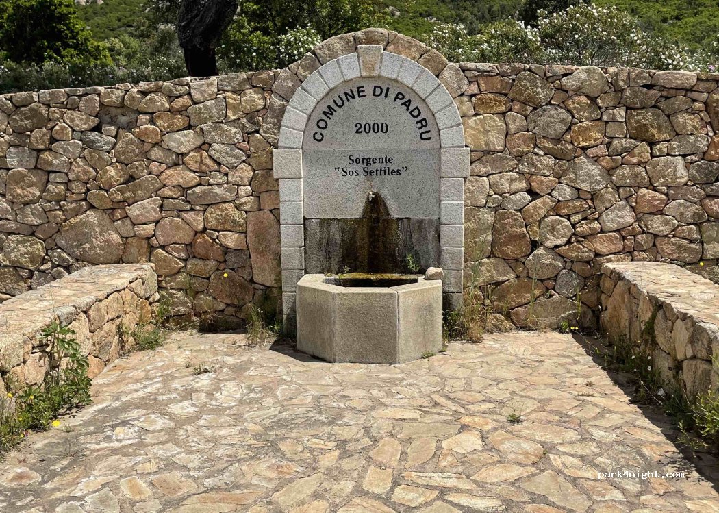 (07020) Padru - Sorgente Sos Pantamos — foto 4