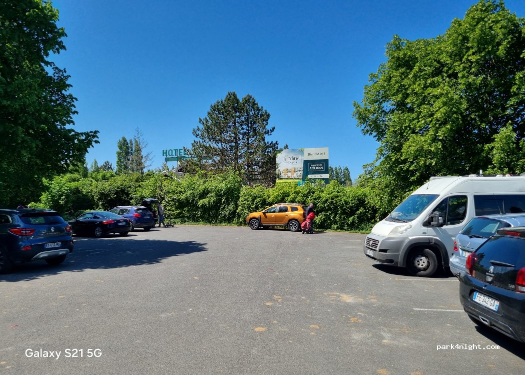 (14390) Cabourg - 74 Avenue Michel d'Ornano — foto 2