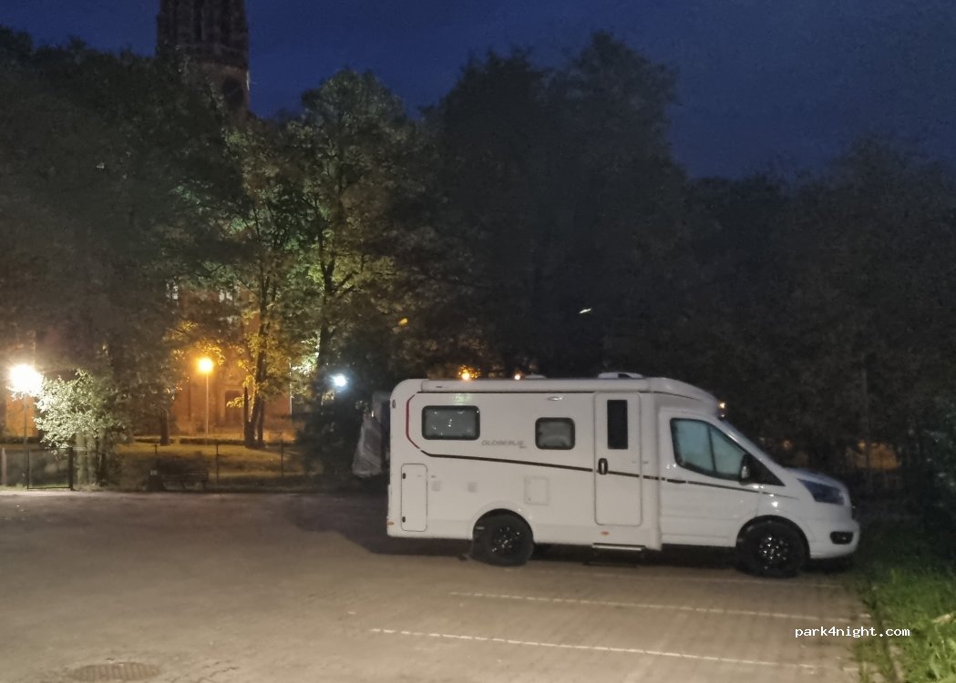 (57-230) Kamieniec Ząbkowicki - 4a Zamkowa — foto