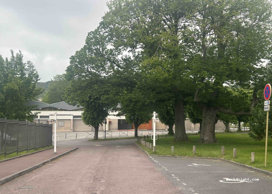(76400) Fécamp - 67 Rue Gustave Couturier — foto 2