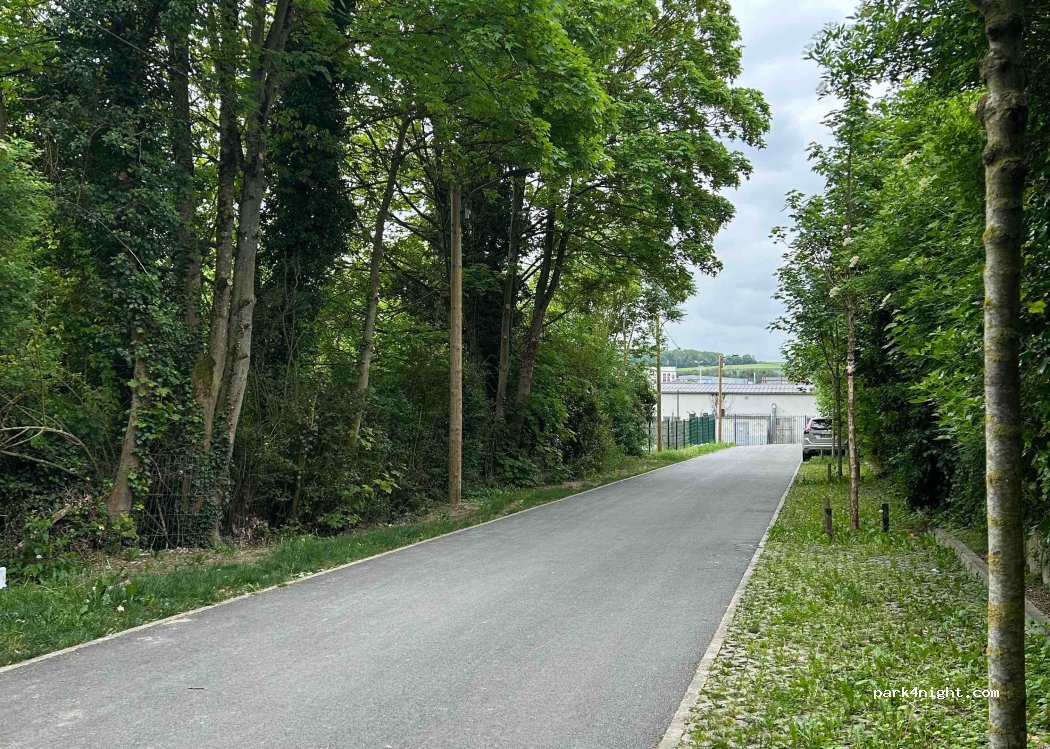 (80090) Amiens - 1 Résidence Mont-Thomas — foto 2
