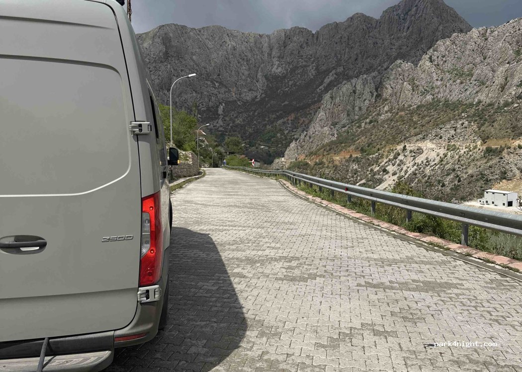 (24600) Kemaliye - Ömer Hulusi Eraslan Caddesi — foto 2