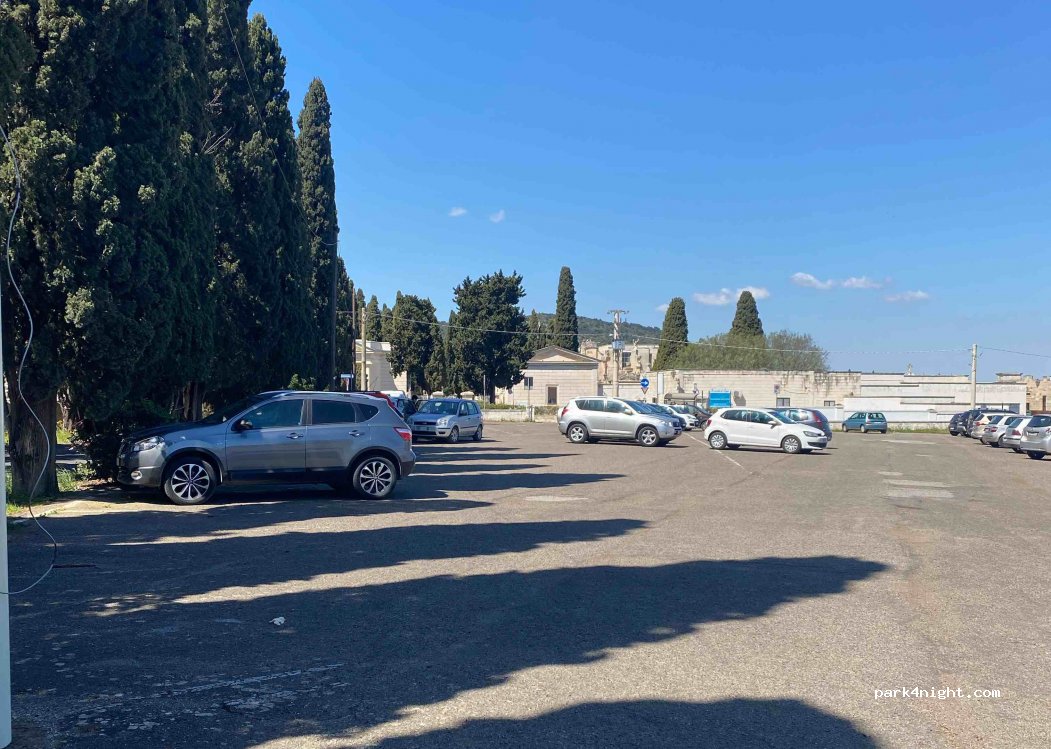 (72017) Ostuni - 8 Strada Provinciale 20 — foto