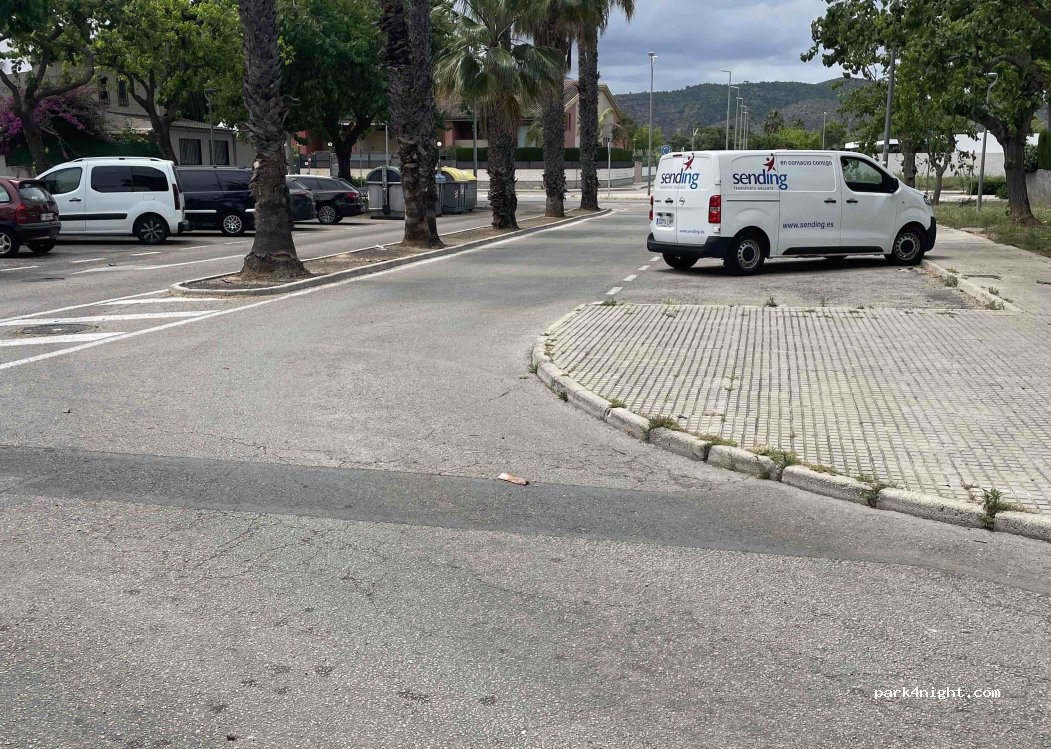 (46701) Gandía - 2 Calle Estrella Polar — foto 2