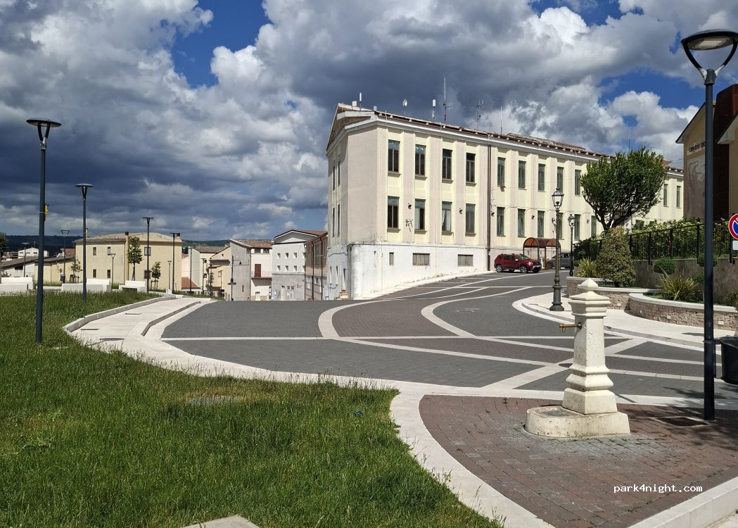 (71010) Rignano Garganico - Viale Dante Alighieri — foto