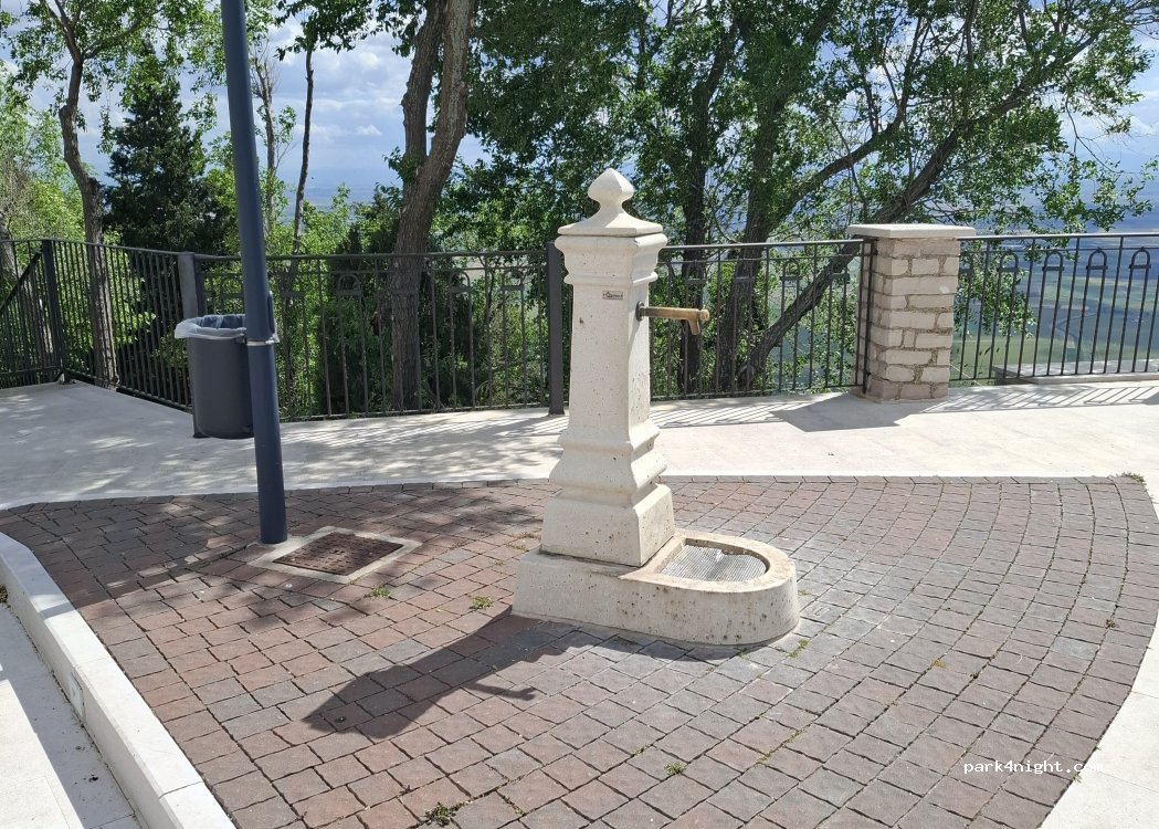(71010) Rignano Garganico - Viale Dante Alighieri — foto 3