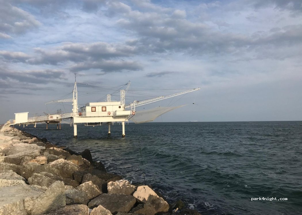 (48122) Marina di Ravenna - 1 Piazzale della Marina — foto 2
