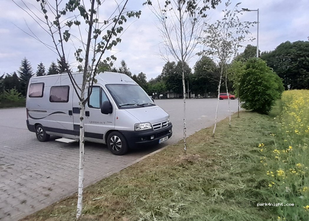 (32-641) Przeciszów - 45 Szkolna — foto