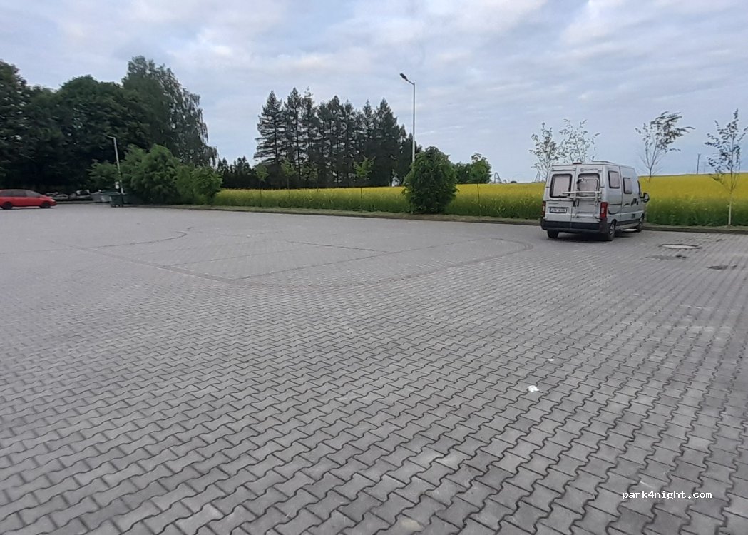 (32-641) Przeciszów - 45 Szkolna — foto 2