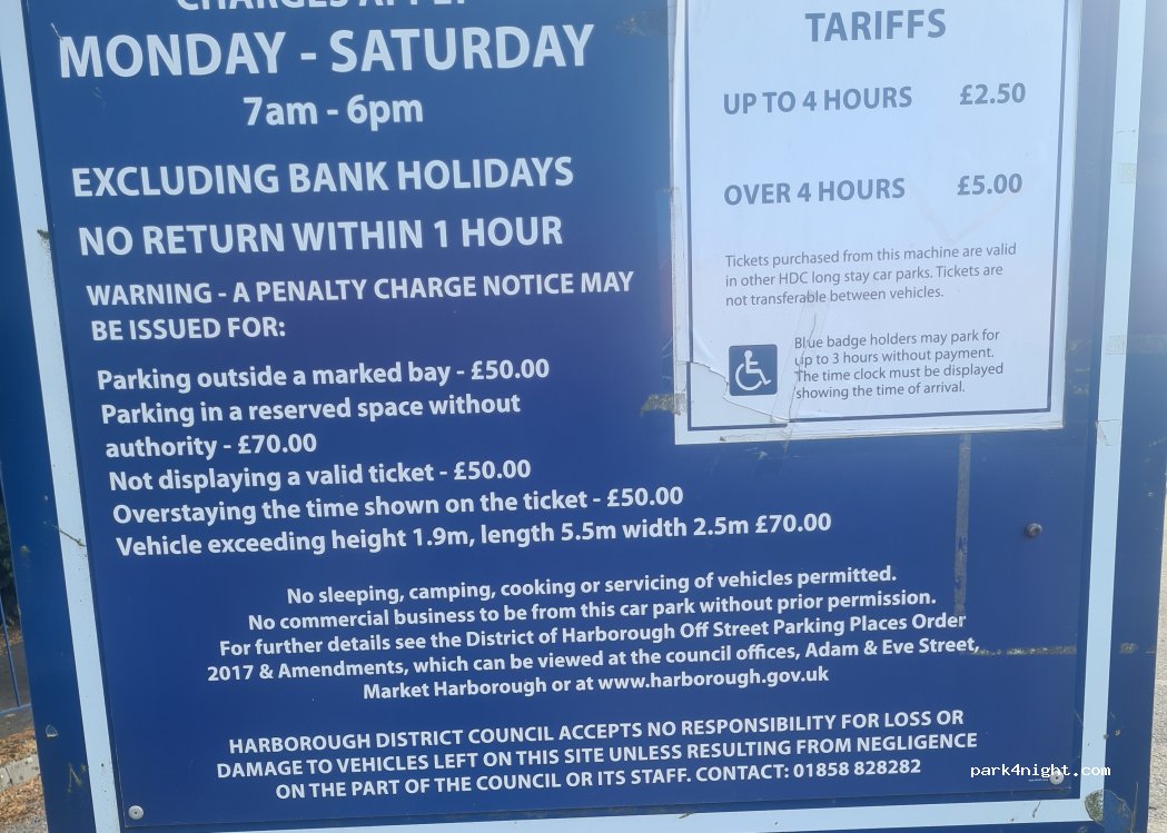 (LE16 9DB) Market Harborough - Northampton Road — foto