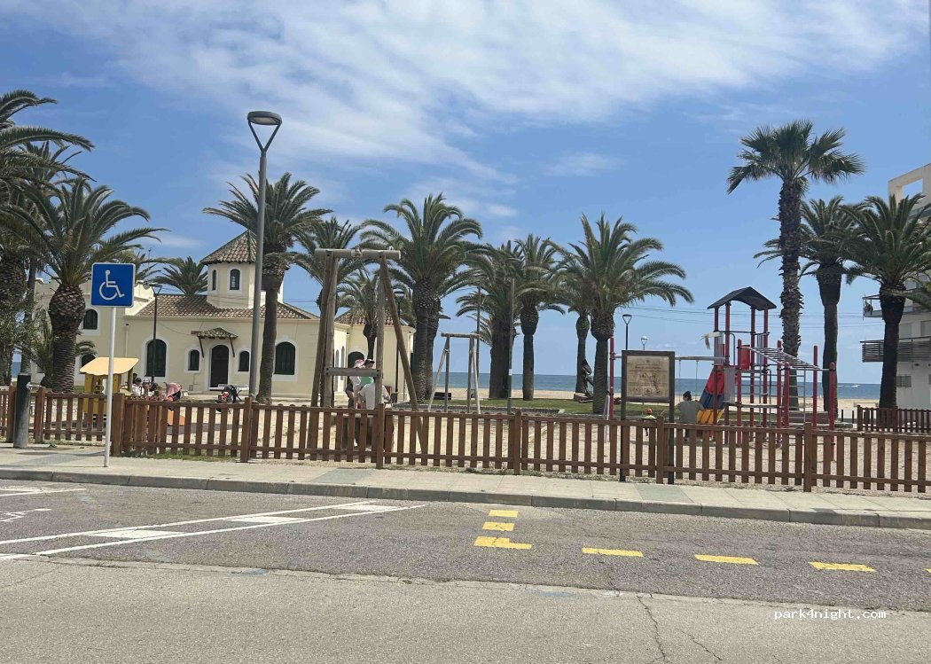 (43830) Torredembarra - 53 Carrer d'Isaac Peral — foto