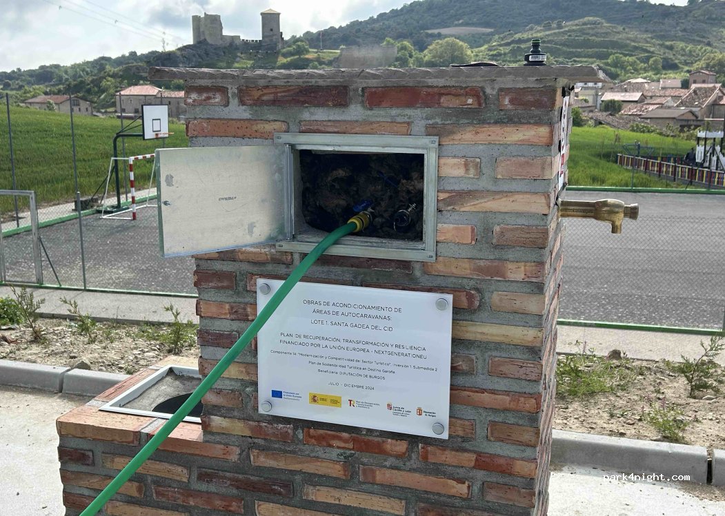 Área de autocaravanas de Santa Gadea del Cid — foto 5