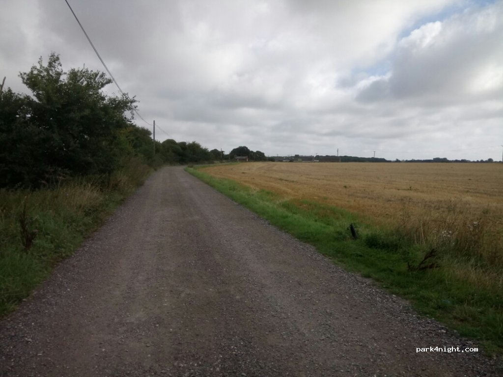 (CO16 8HB) Saint Osyth - 110 Colchester Road — foto