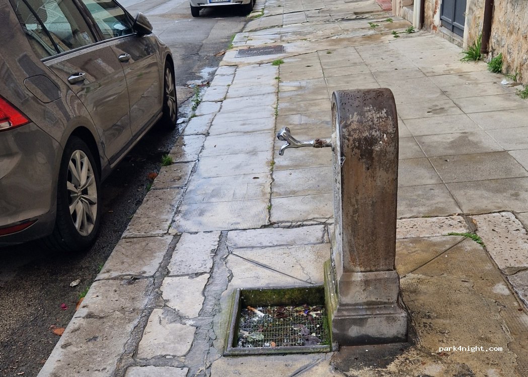 (90129) Palermo - 78 Via Agostino Catalano — foto