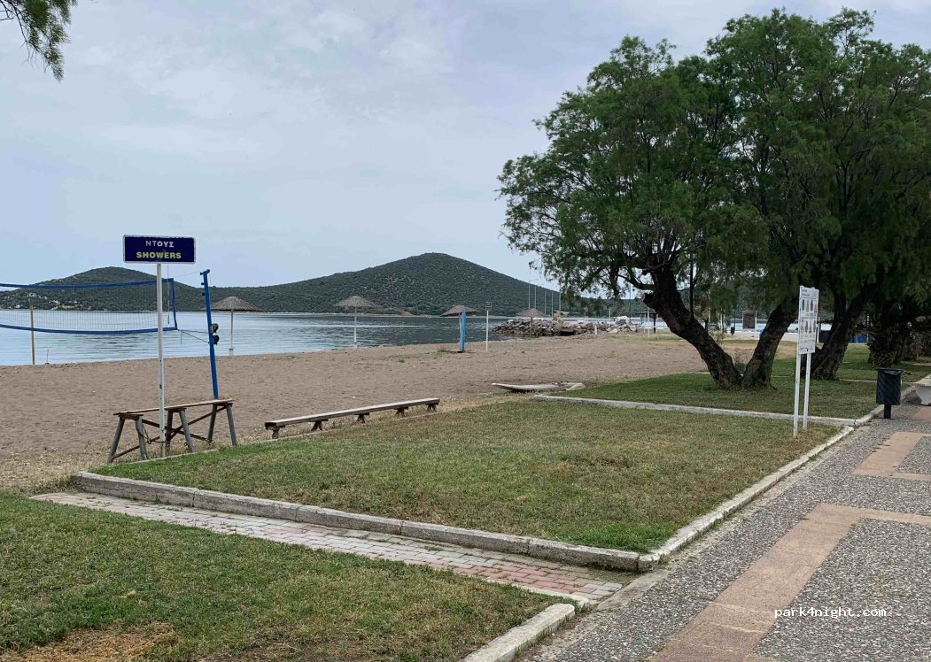 (352 00) Skala - Unnamed Road — foto