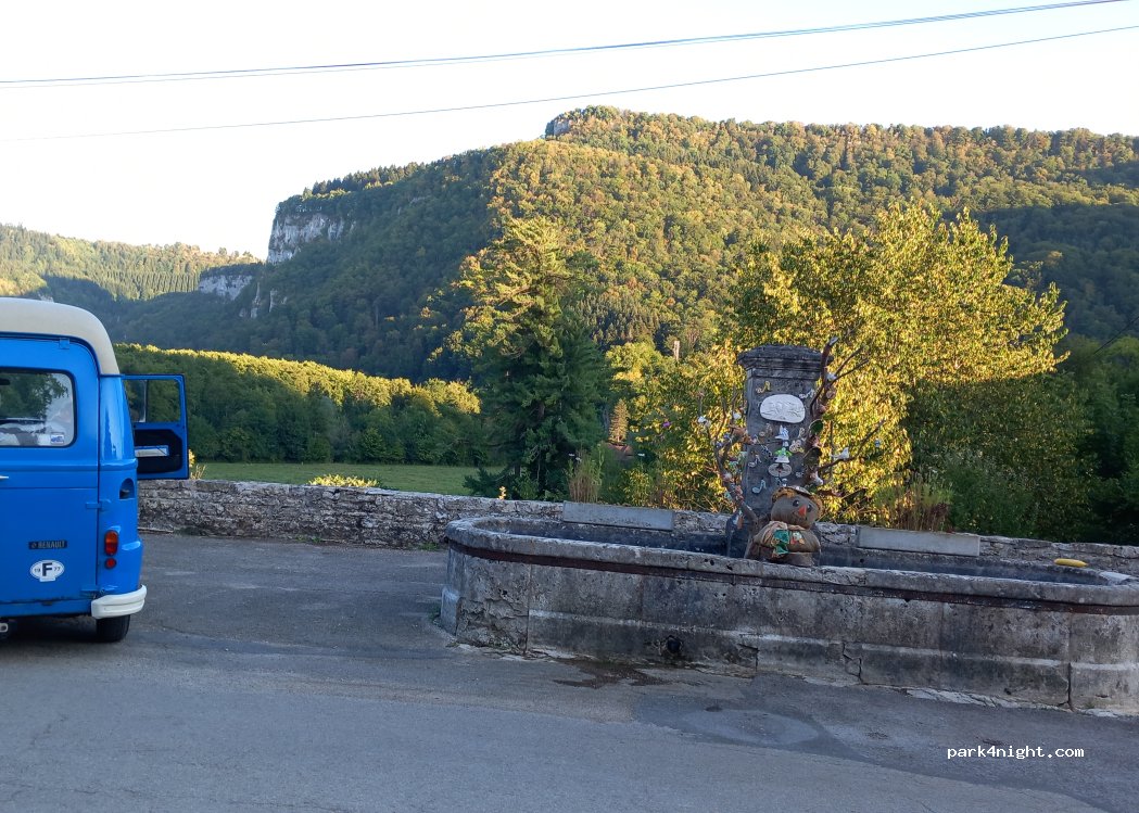 (25330) Nans-sous-Sainte-Anne - 22 Grande Rue — foto 2