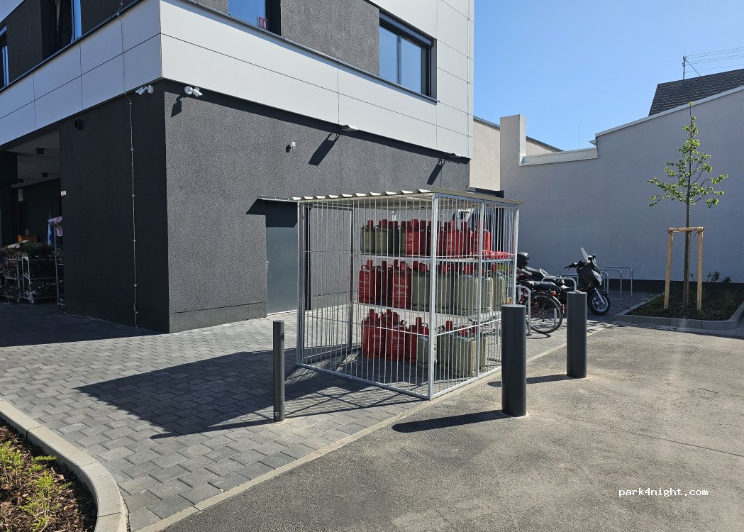 (66130) Saarbrücken - 110 Saarbrücker Straße — foto