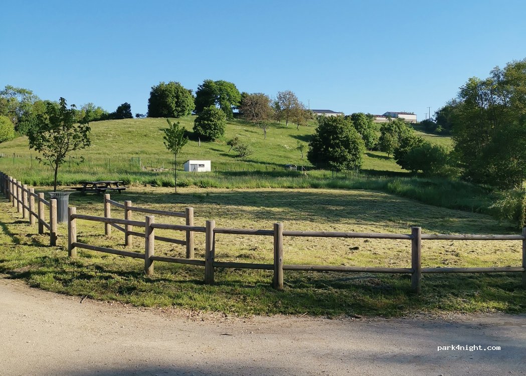 (54330) Ognéville - Unnamed road — foto 2