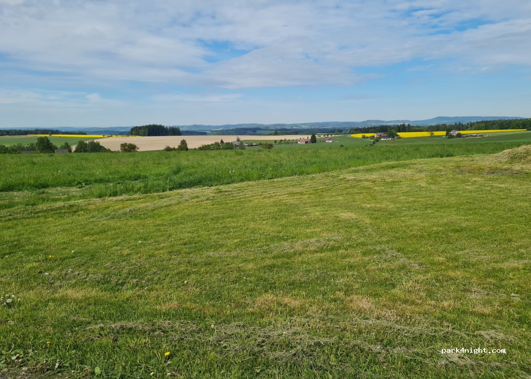 (564 01) Pastviny - Unnamed Road — foto 4