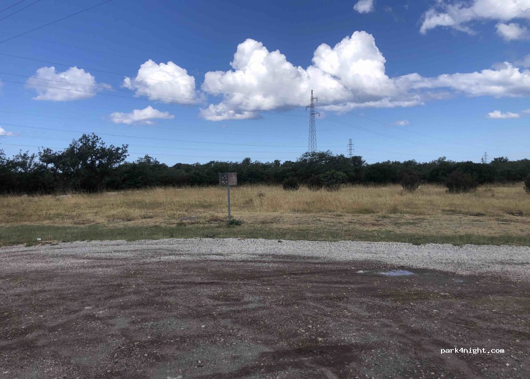 (52215) Gajana - Unnamed road — foto 4