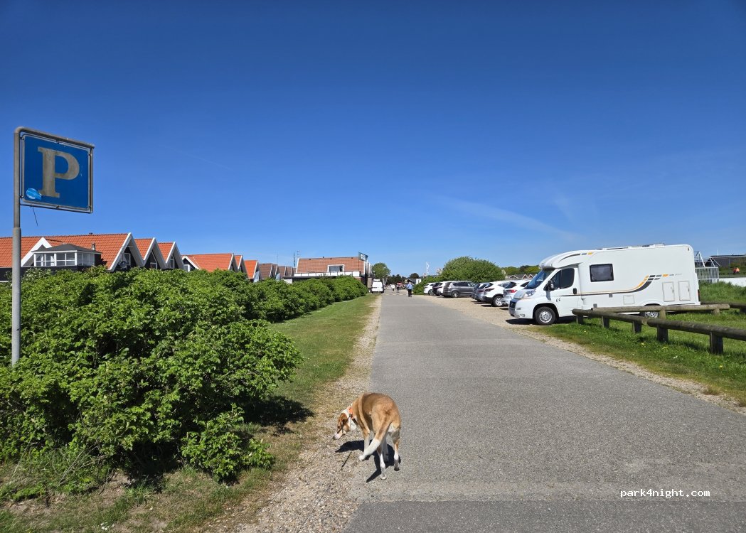(6893) Hemmet - 11 Bryggen — foto