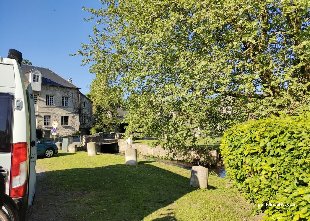 (60129) Glaignes - 10 Rue Beaumarais — foto
