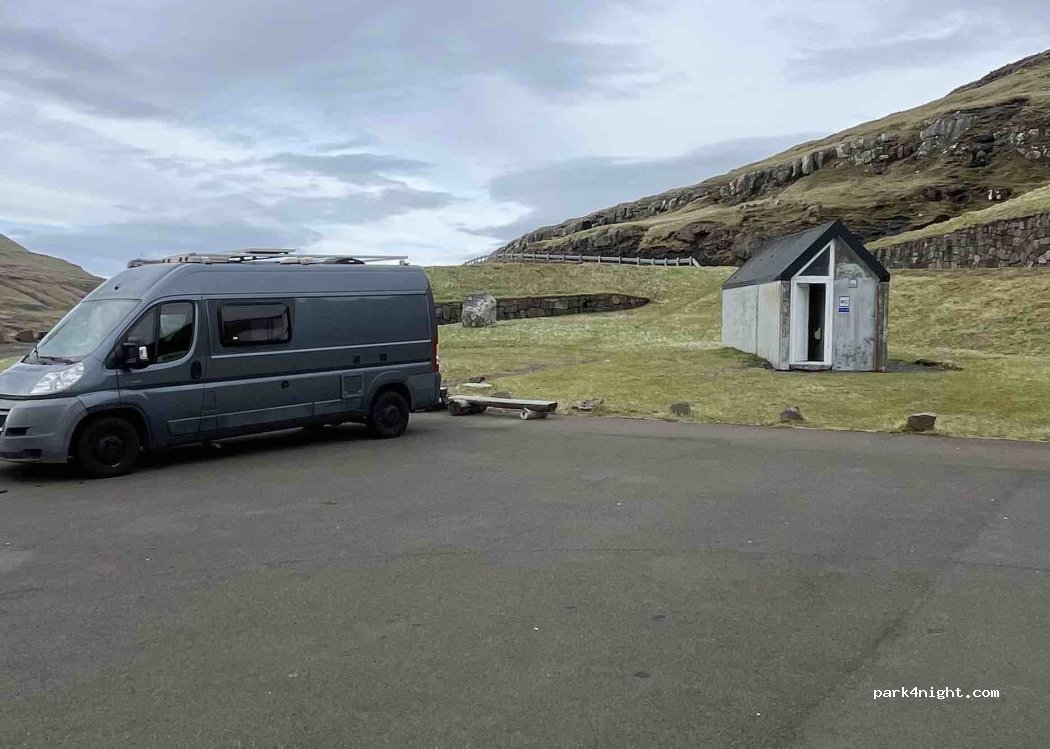(470) Eiði - Unnamed road — foto