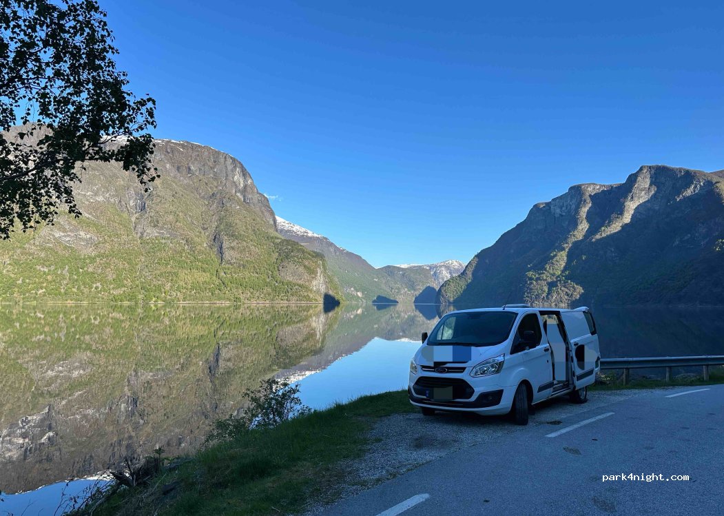 (5745) Aurland - 83 Skjerdalsvegen — foto