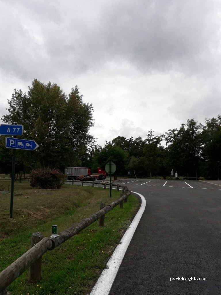 (45250) Briare - Autoroute de l'Arbre — foto 2