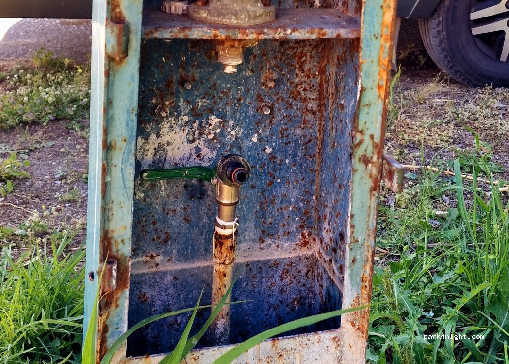 (350 09) Molos - Epar.Od. Agias Triadas-Kamenon Vourlon — foto 3